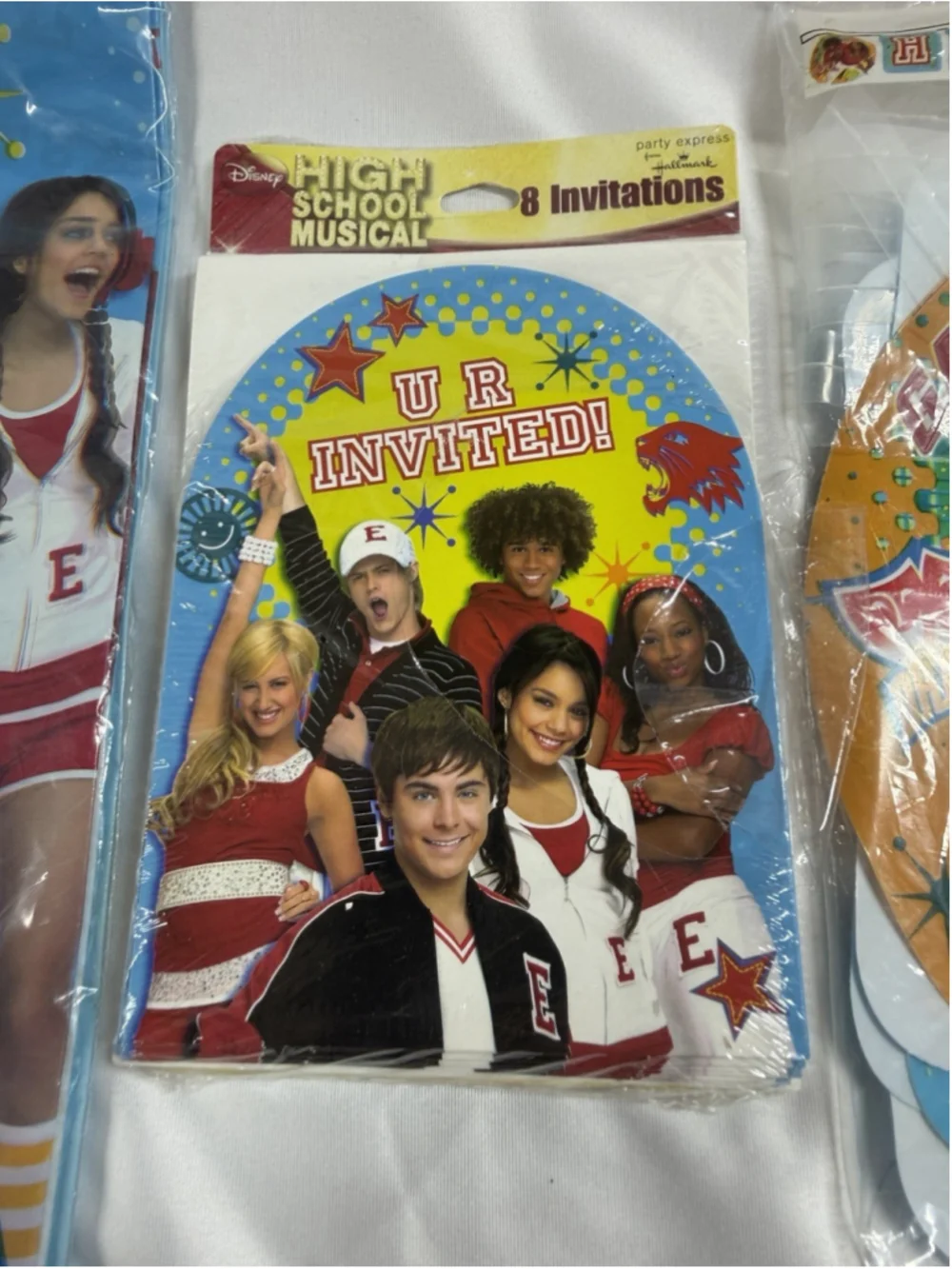 High School Musical Party Tablecloth, Banner Invites￼Theme Party